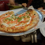Johnnie's New York Pizza - Buffalo Chicken Pizza