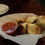 Johnnie's New York Pizza - Garlic Bread with Tomato Sauce