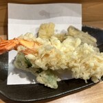 一一 - 柚御膳の揚げたて天ぷら