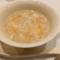 南国酒家 原宿本店 - ふかひれと桜海老のとろみスープ