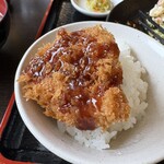 とんかつ とん吉 - ソースも旨いけど岩塩で食うと絶品