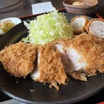 とんかつ とん吉 - 厚切りひれかつ