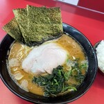 横浜家系ラーメン 宮里家 - 