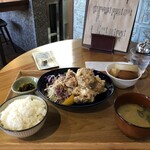 まりるみ食堂。 - 料理写真:唐揚げ定食¥1200