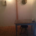 カフェ ド ハナエ - テーブル席②