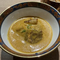 KHAO - イエローカレー(๑˃̵ᴗ˂̵)