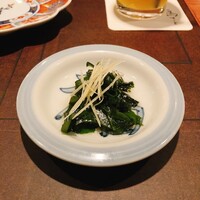 鳥さと 別邸 - 金時草のすい