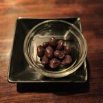 バー・バーンズ - チャーム