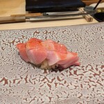 鮨 飛躍 - 大トロ
