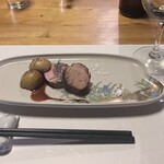 酒肴 新屋敷 - ジャガイモとハーブ豚