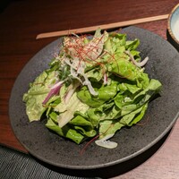 赤羽 友星 - 美味しいサラダ