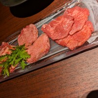 赤羽 友星 - タン食べ比べ