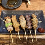 寿司と焼き鳥 大地 草加店 - 串盛り。