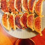 ぎょうざの満洲 - 冷蔵生餃子『よく焼き』な感じで仕上げてみました