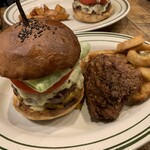 マンチズ バーガー シャック - 