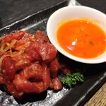 山田屋 - 和牛ユッケ