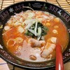 トマトラーメンと辛めん 三味 天神大名店