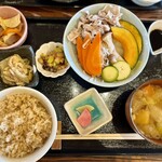 八代目傳左衛門めし屋 - 