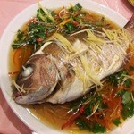 中国料理 响鈴 - 真鯛蒸し