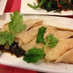 Boon Tong Kee - 2014年1月。チキンライスのチキン、超絶の美味！この光沢を写真拡大してご覧下さい（＾O＾）／