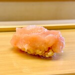 鮨おばな - 新作の海老のおはぎ　旨味の塊！