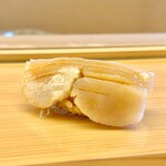 鮨おばな - 平貝　この旨そうな事！