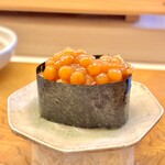 鮨おばな - 濃厚な味わいです。