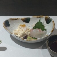 豆腐懐石 くすむら - 鯛と汲み上げ湯葉のお造り