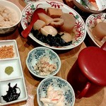 日本橋おぐ羅 - おでん定食♫いろいろな種類のおでんが楽しい♫