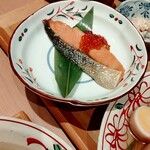 日本橋おぐ羅 - サケイクラ付きの定食♫