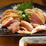 おてちきや - 鳥刺し ここに来たら必ず食べている 旨いよなぁ〜