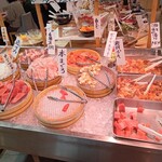 漁港食堂 - 刺し身コーナー