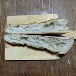 エディアールベーカリー - 『バゲット（ハーフ）』227円