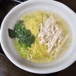 中華料理 桃菜 - 鶏塩ラーメン　950円