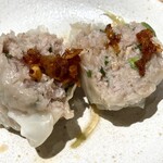 またあした - 焼売、食べるラー油を付けてアップ。