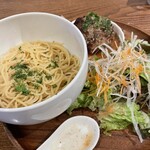 FOOD FACTORY HAMBUR - 