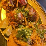 墨国回転鶏料理 - 