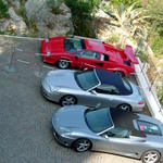 La Chevre d’Or - ホテルの駐車場には、こんな車ばかり・・・