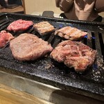 味園 - 特上塩タン