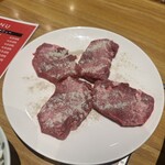 味園 - 特上塩タン