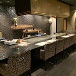 銀座あしべ - １F・鉄板焼きカウンター