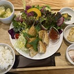 Genreless deli restaurant 25 - 