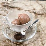 pizzeria pieno - 自家製アイスクリーム チョコ¥605