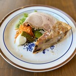 Fortune comes in at the merry gate - 日替りの手作りキッシュ