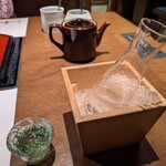 博多水炊き・鶏すき鍋 西新初喜 - 田中六十五、旨い！