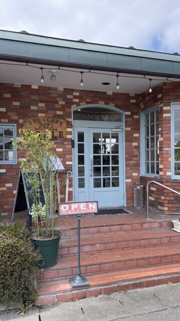 Delicafe Poele（デリカフェ ポワル） - 川辺沖（カフェ）の写真