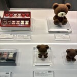 CACAO SAMPAKA - ショーケース