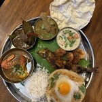 TOKYO BHAVAN - タミル新年スペシャルミール（全景）