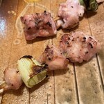 井ぐち - せせりにこそ鶏の旨味あり