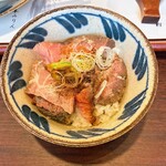 中華そば 鴨福 - 豚ロースト丼ハーフ